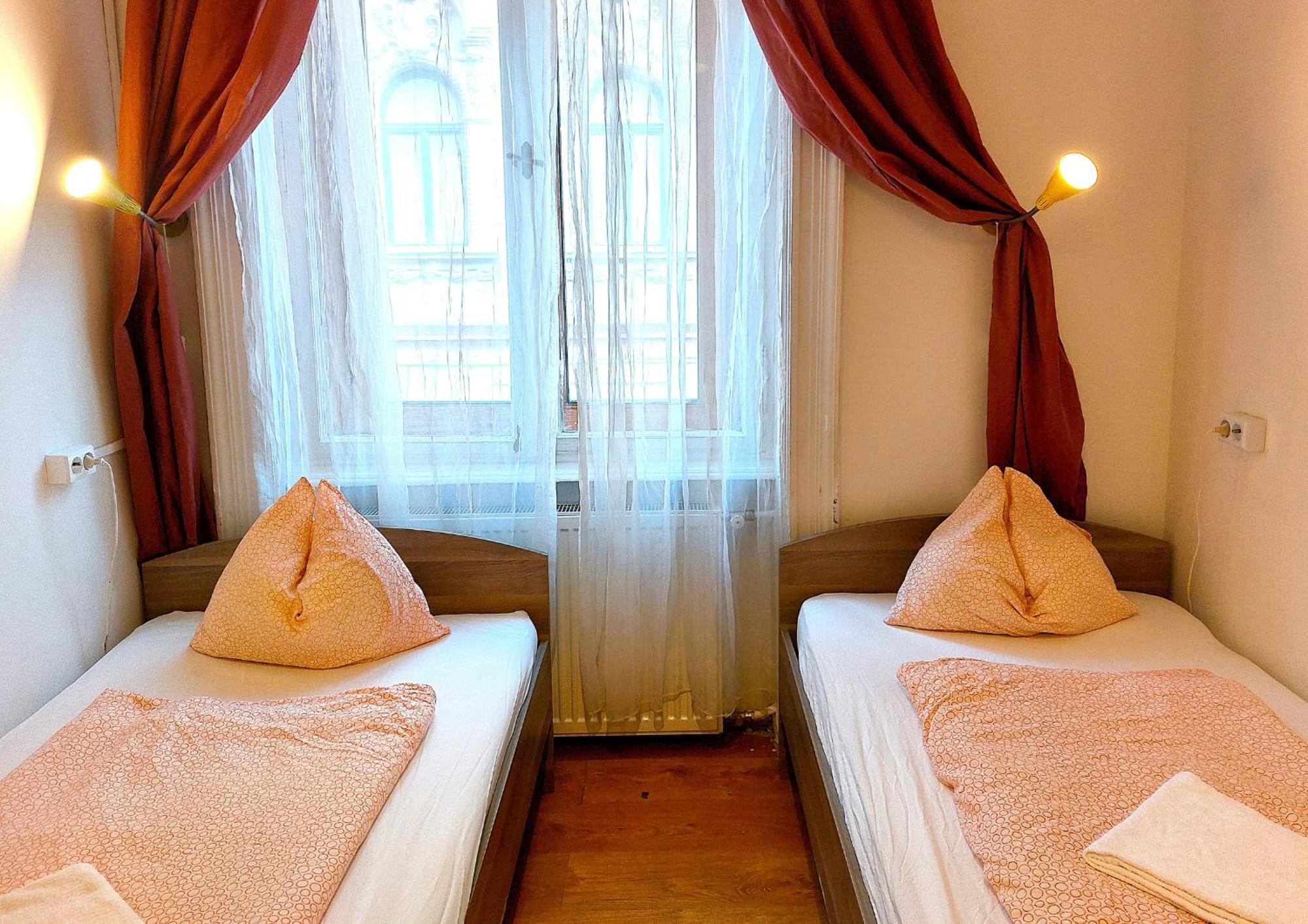 Goodmo Budapest Smart Rooms المظهر الخارجي الصورة